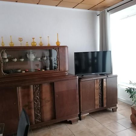 Schoene Wohnung Im Herzen Von Burgstaedt Bagian luar foto