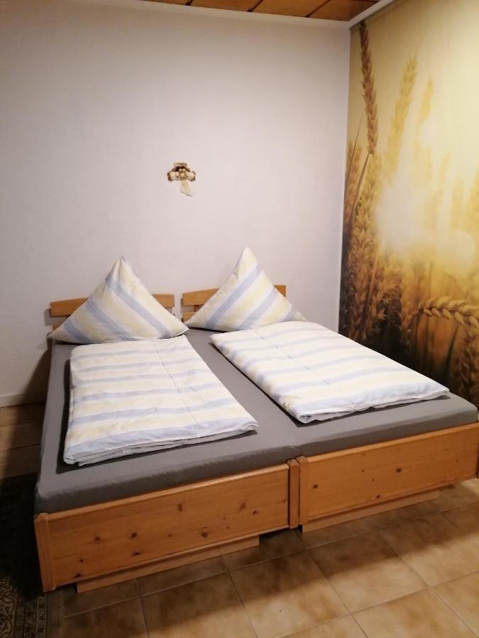 Schoene Wohnung Im Herzen Von Burgstaedt Bagian luar foto